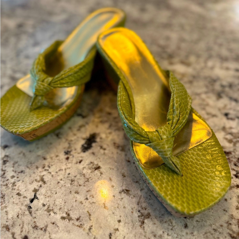 Nine West Olive Green Wedge Sandals‎